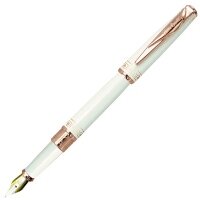 Перьевая ручка Pierre Cardin Secret белого цвета. Детали дизайна позолота, перо позолота