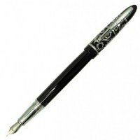 Перьевая ручка Pierre Cardin Espace черного цвета. Детали дизайна хром, перо позолота 18к